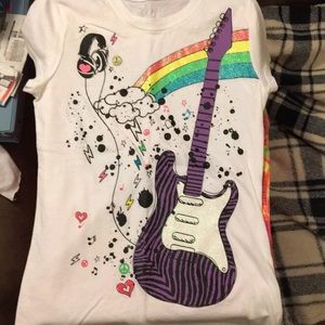 2 for $10 😃 Girl’s Children’s Place Music Motif T-Shirt New condition 7/8